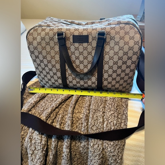 Unisex Gucci Luggage GG Guccissiama Monogram Canvas Carry On Duffle Travel Bag - Picture 13 of 16
